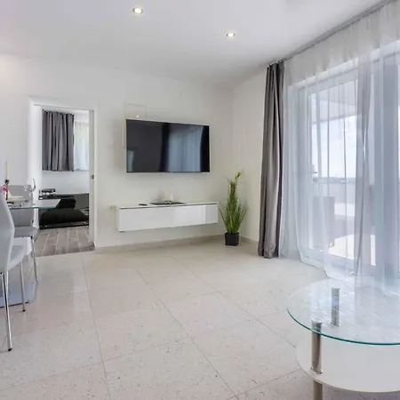 In 42951 Semesterbostad