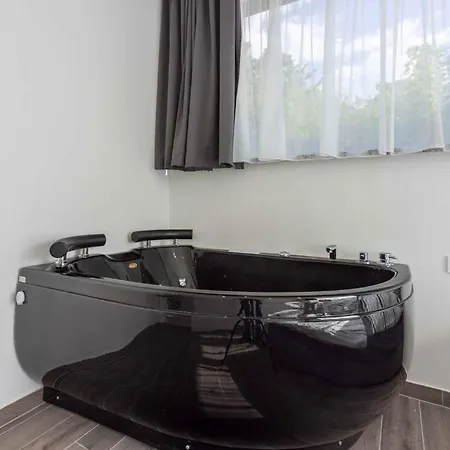 In 42951 Semesterbostad *